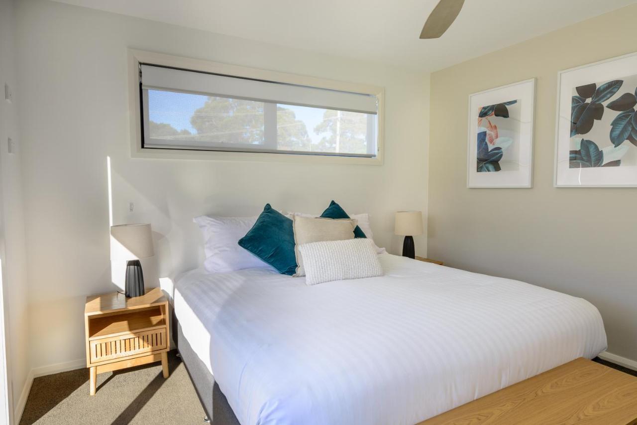 Georges Bay Apartments St Helens Exteriör bild