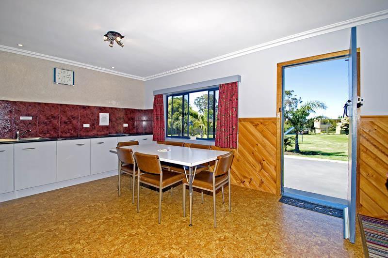 Georges Bay Apartments St Helens Exteriör bild