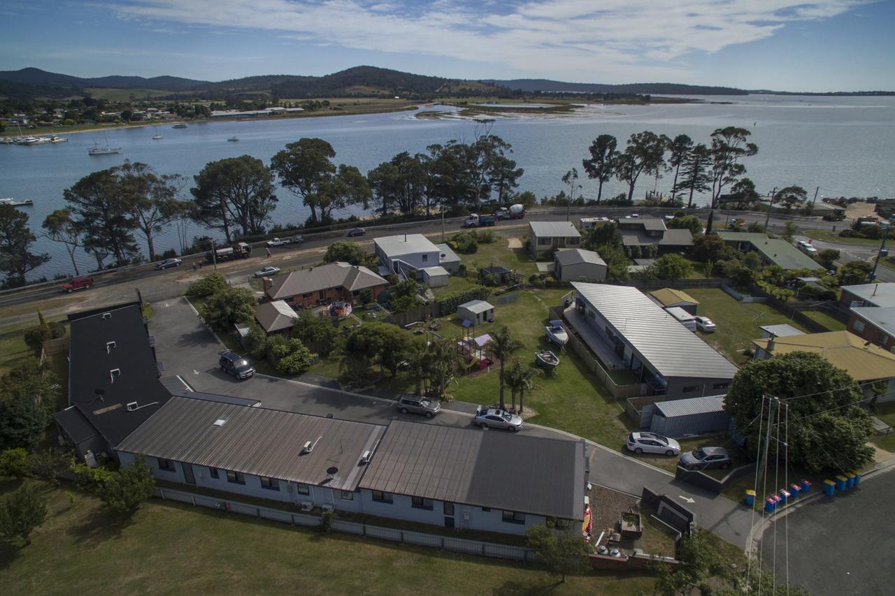 Georges Bay Apartments St Helens Exteriör bild